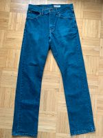 Wrangler Jeans Straight Fit mit Spandex 1% Gr: W30 L32 blau Nordrhein-Westfalen - Königswinter Vorschau