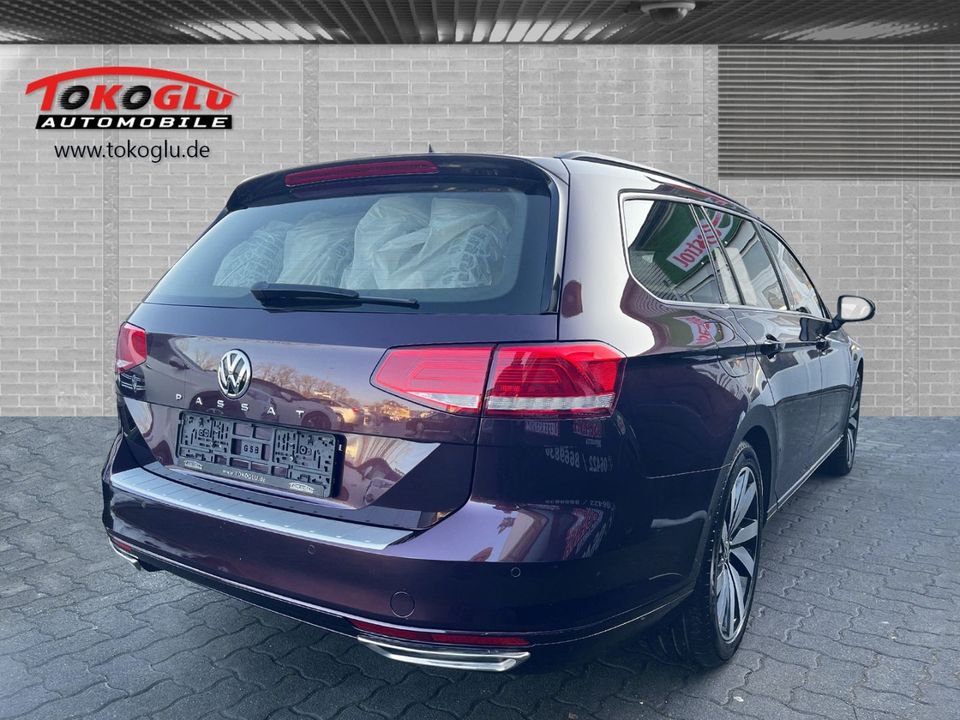 Volkswagen Passat Variant Comfortline BMT R-LINE 2.0 TDI Sp in Dautphetal