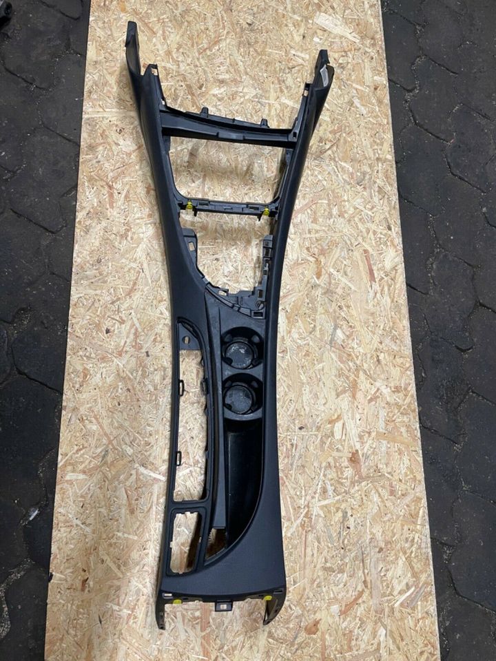 Becherhalter Getränkehalter Schwarz passt für BMW 1er E81 E82 E87 E88 Neu