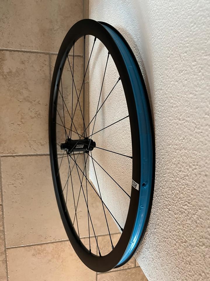 ROSE G -Thirthy disc Light SRAM xdr Laufradsatz neu in Forstinning