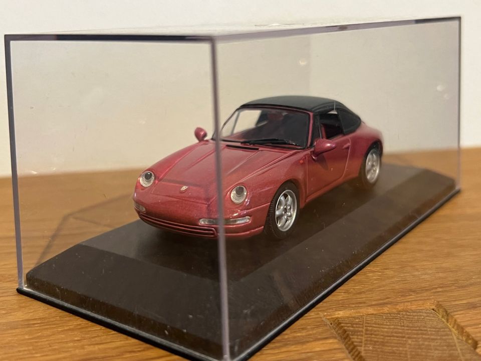 Porsche 911 Cabrio 1:43 in Garching b München