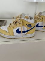 Nike air  jordan 1mid Nordrhein-Westfalen - Remscheid Vorschau