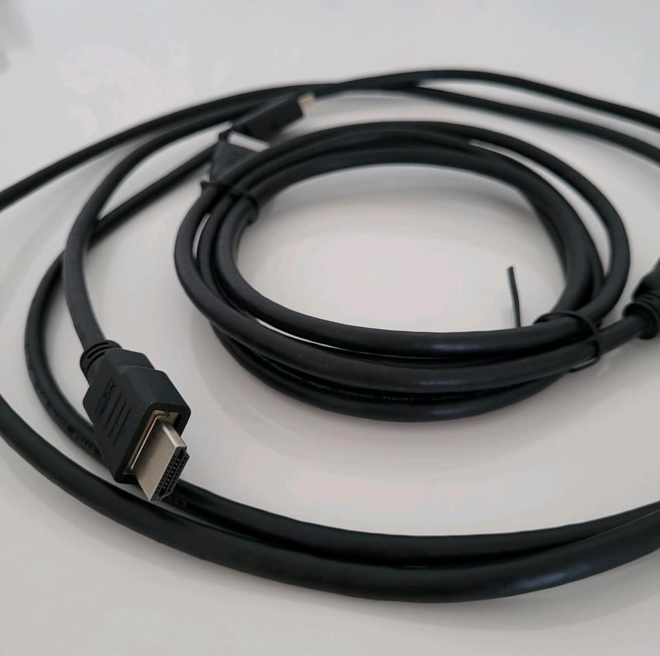 HDMI Kabel/Cable E246588 AWM STYLE. 20276 80'c 30v VW-1 Hotron. H in  Baden-Württemberg - Herrenberg | PC Kabel & Adapter gebraucht kaufen | eBay  Kleinanzeigen ist jetzt Kleinanzeigen