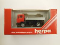 Herpa MAN 3seiten Kipper rot Nr.140416 Rheinland-Pfalz - Brachbach Vorschau