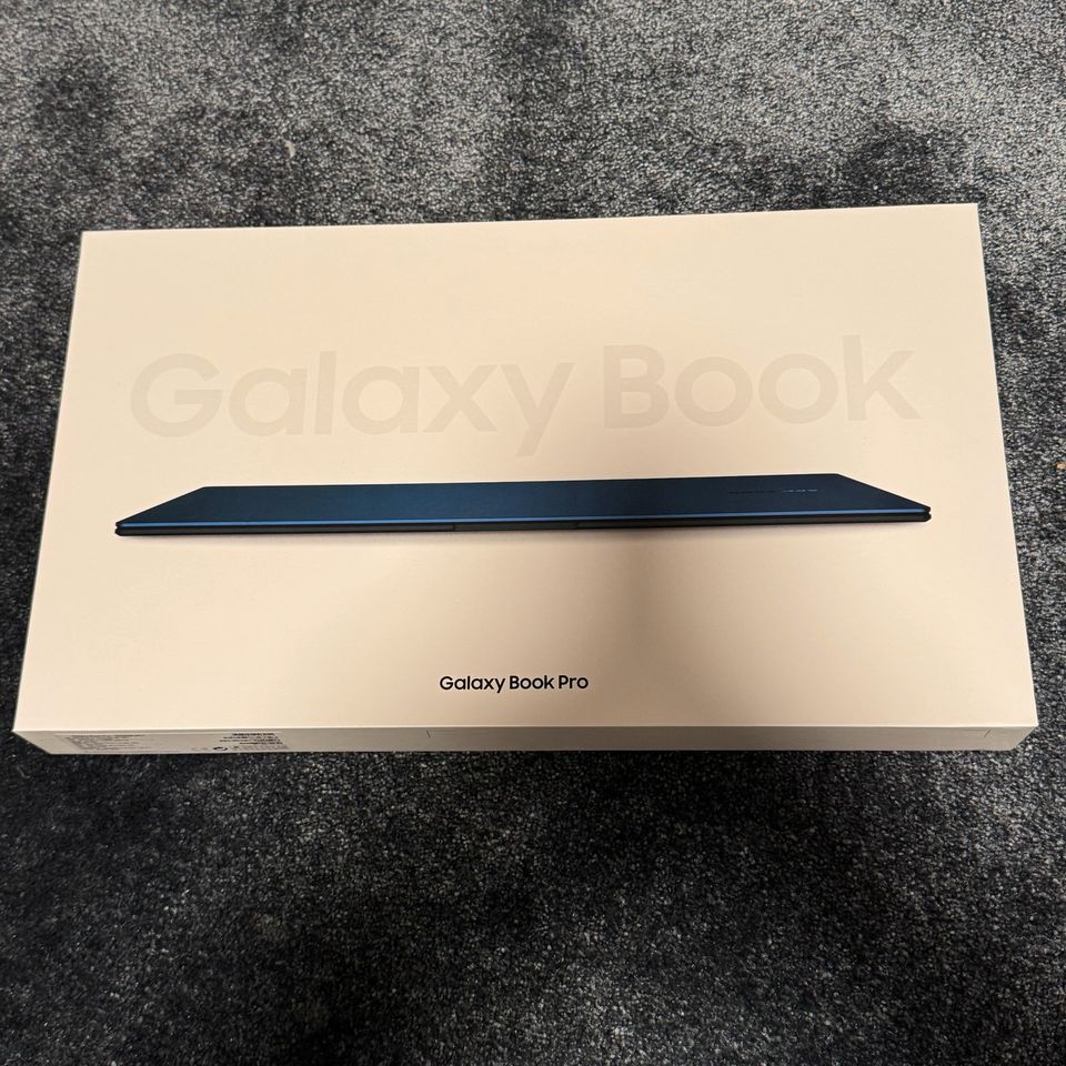 Samsung Galaxy Book Pro 512 GB 13“ blau in Leipzig