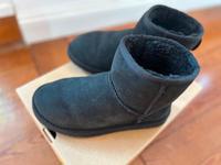 UGG Classic Mini II Boot Damen wie neu Stiefel Uggs Lammfell Saarbrücken-Mitte - St Arnual Vorschau