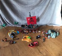 Playmobil Piratenschiff mit Inseln, Felsen, Booten etc Nordrhein-Westfalen - Brühl Vorschau