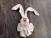 großer Blumenstecker Hase Osterhase Creme Baumwolle Nordrhein-Westfalen - Borchen Vorschau