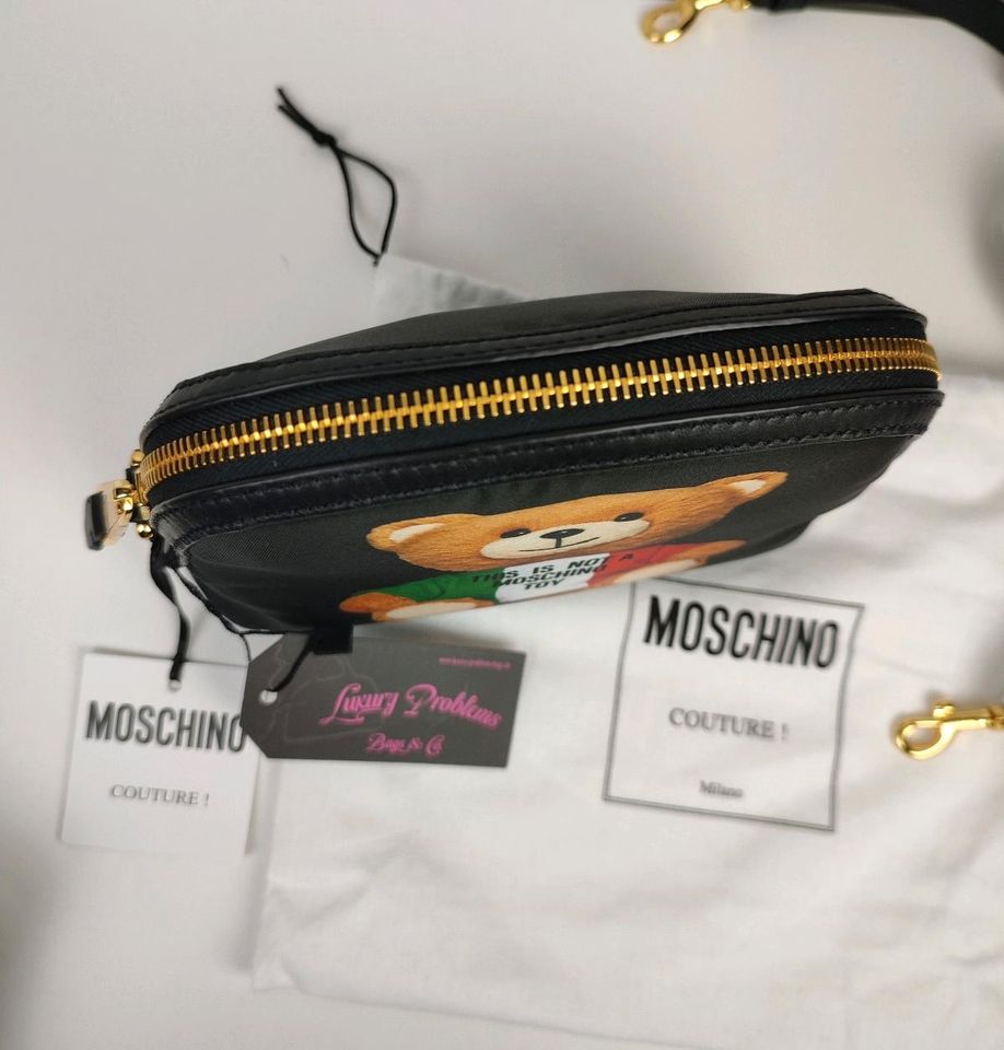 Moschino Couture Umhängetasche Crossbody Bag Schwarz NEU! in Bad Rothenfelde