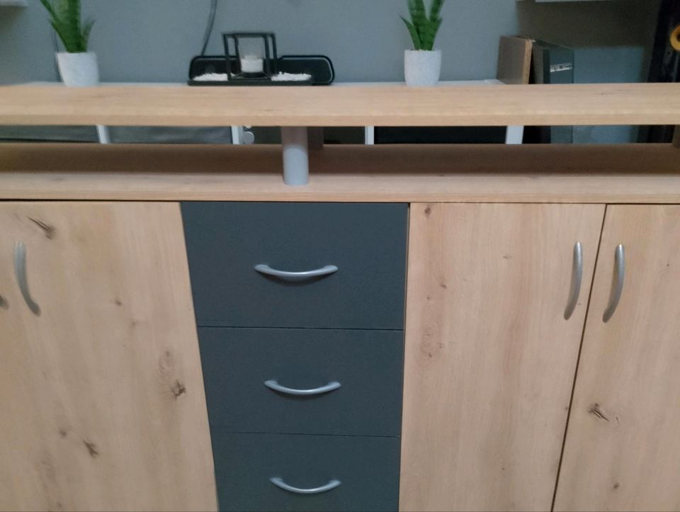 Ikea Malm Kommode Sideboard Sonoma Eiche 155 x 35 x 83 Lieferung in Mönchengladbach