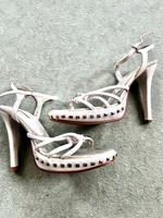 Sandalen, High heels Nordrhein-Westfalen - Krefeld Vorschau