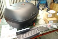 Gilera Fuoco 500 Topcase KIT + Halter 654765 SH42 Shad Topbox Pankow - Weissensee Vorschau