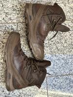 Salomon Einsatzstiefel 42 2/3 Trekking Bundeswehr Hessen - Hosenfeld Vorschau