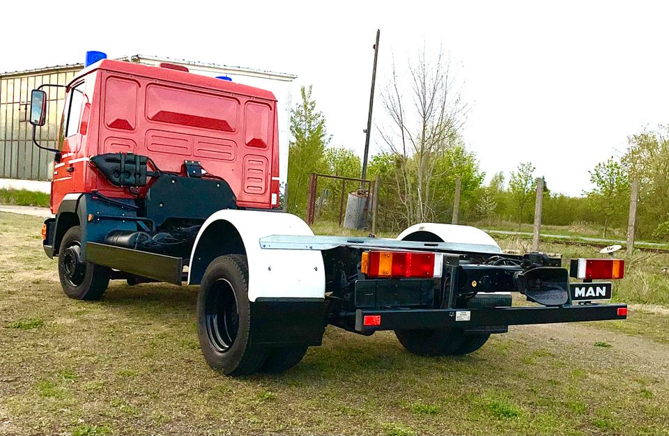 MAN L2000 8.103 Fahrgestell Kipper Koffer Bj.95 Oldtimer LKW F90 in Stendal