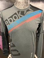 Männer Sport Langarmshirt von Reebok in XL Nordrhein-Westfalen - Brilon Vorschau