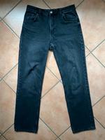 Bershka Jeans Größe 36 Nordrhein-Westfalen - Kerpen Vorschau