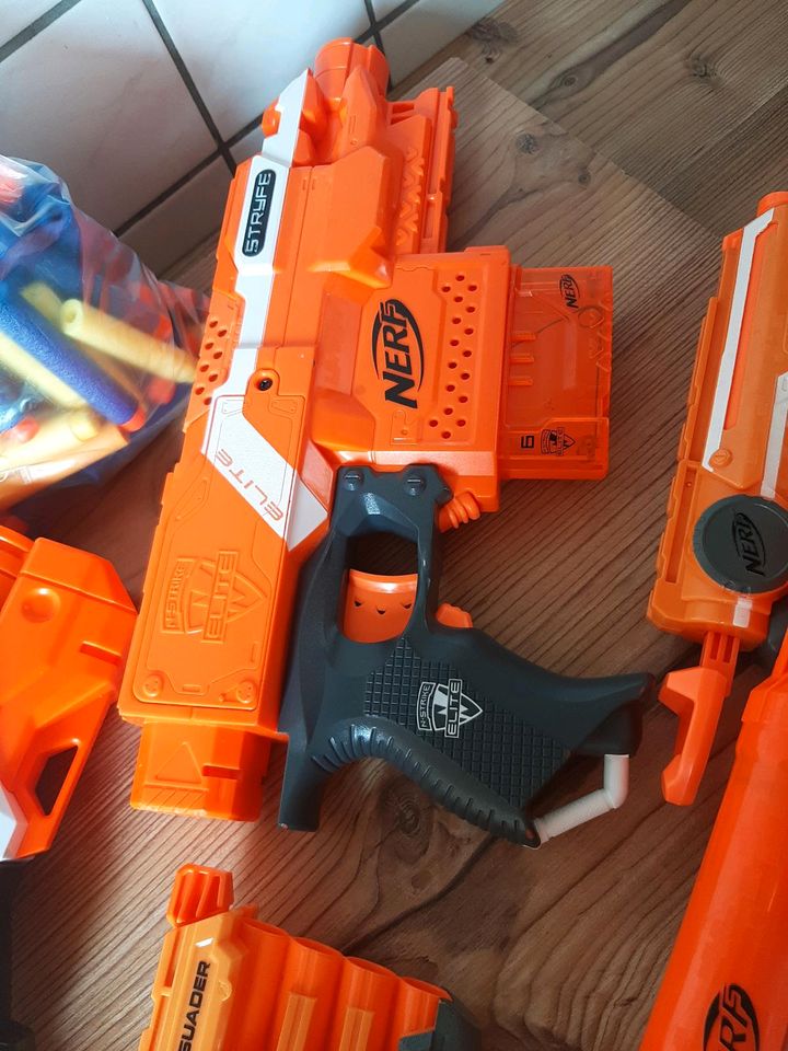 Nerf Set 7teilig plus Munition in Brüggen