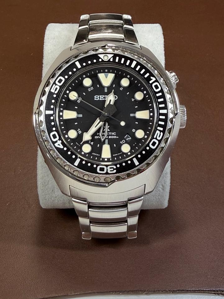 Seiko kinetic 5m85 hotsell