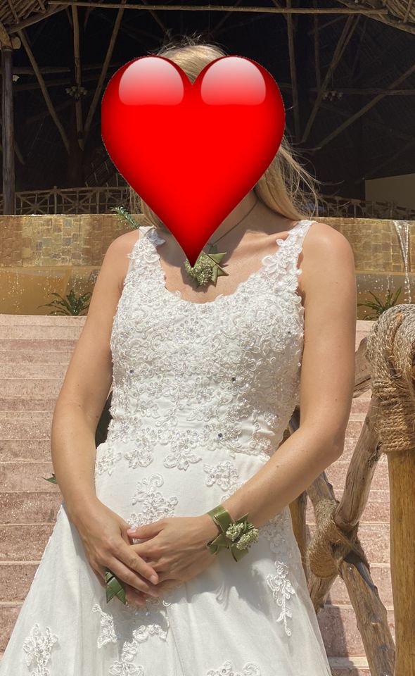 Brautkleid Hochzeitskleid mit Spitze A-Linie Größe 34 36 XS S in Stuttgart