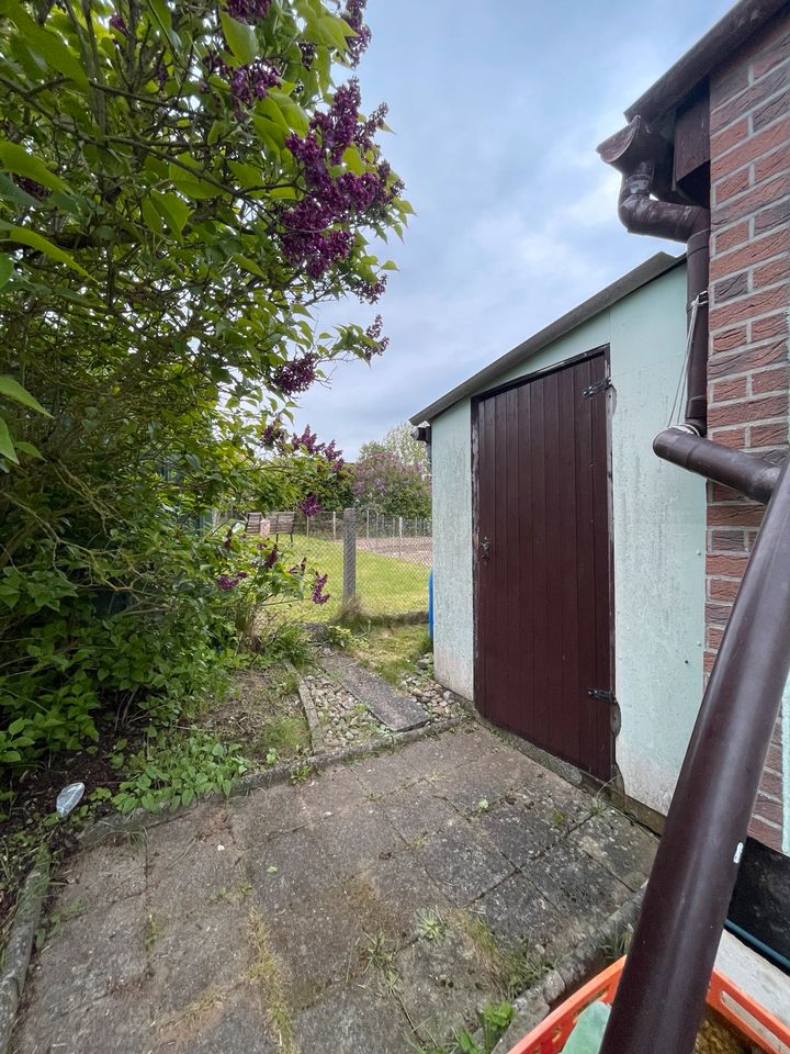 Garten mit massiven Bungalow auf Pachtland zu verkaufen in Waren (Müritz)