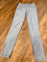 Jeans H&M Mädchen Gr. 170 hellblau Hose Stretch Kreis Ostholstein - Bad Schwartau Vorschau