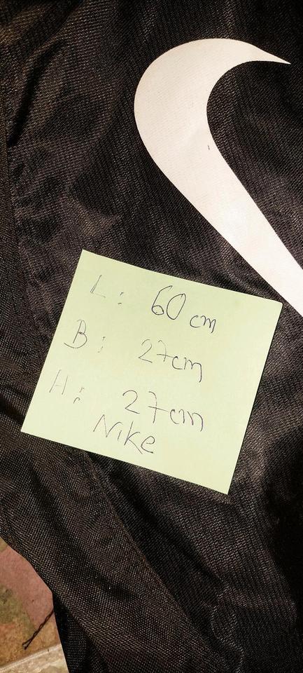 Original große Trainingstasche von Nike in schwarz, gebraucht. in Hannover