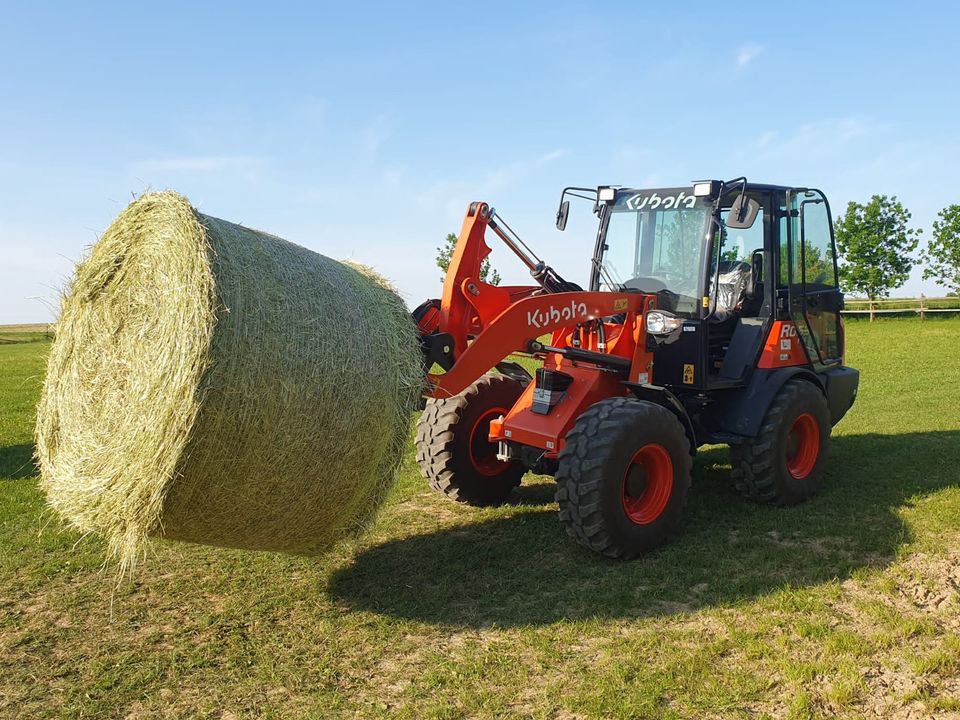 Radlader Kubota RO 70 in Rottenburg am Neckar