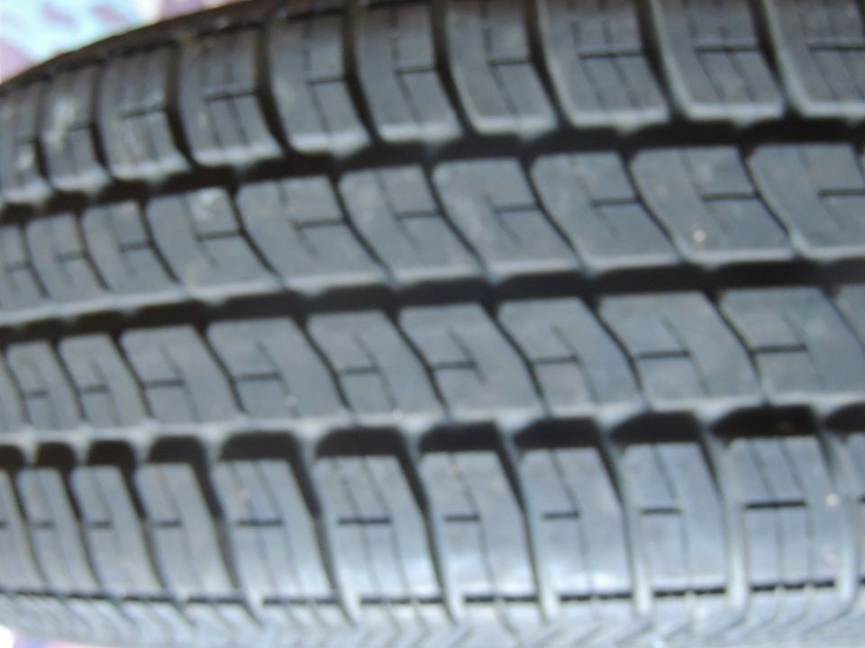1 Reifen auf Opel Stahlfelge 195/60 R15 Oldtimer ! in Niederwerrn