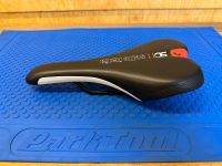 SELLE ITALIA SC1 retro Rennrad & MTB Sattel Schwarz 06/15 Leipzig - Probstheida Vorschau