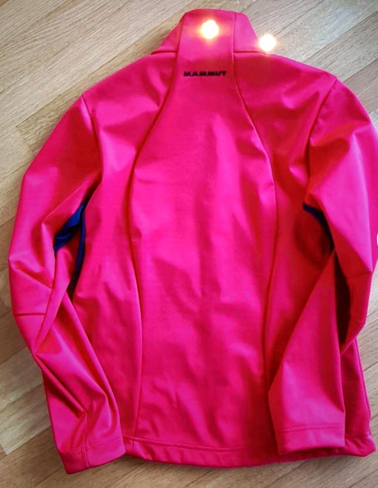 Mammut Softshelljacke (Original) für Damen Gr. M in Schmalkalden