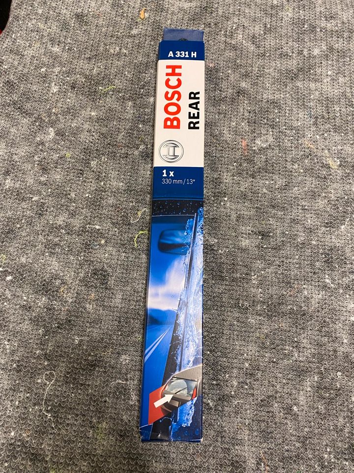 Bosch Heck Scheibenwischer A 331 H Rear A331H 330mm in Forchheim