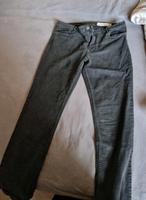 Lange schwarze Jeanshose Niedersachsen - Gnarrenburg Vorschau