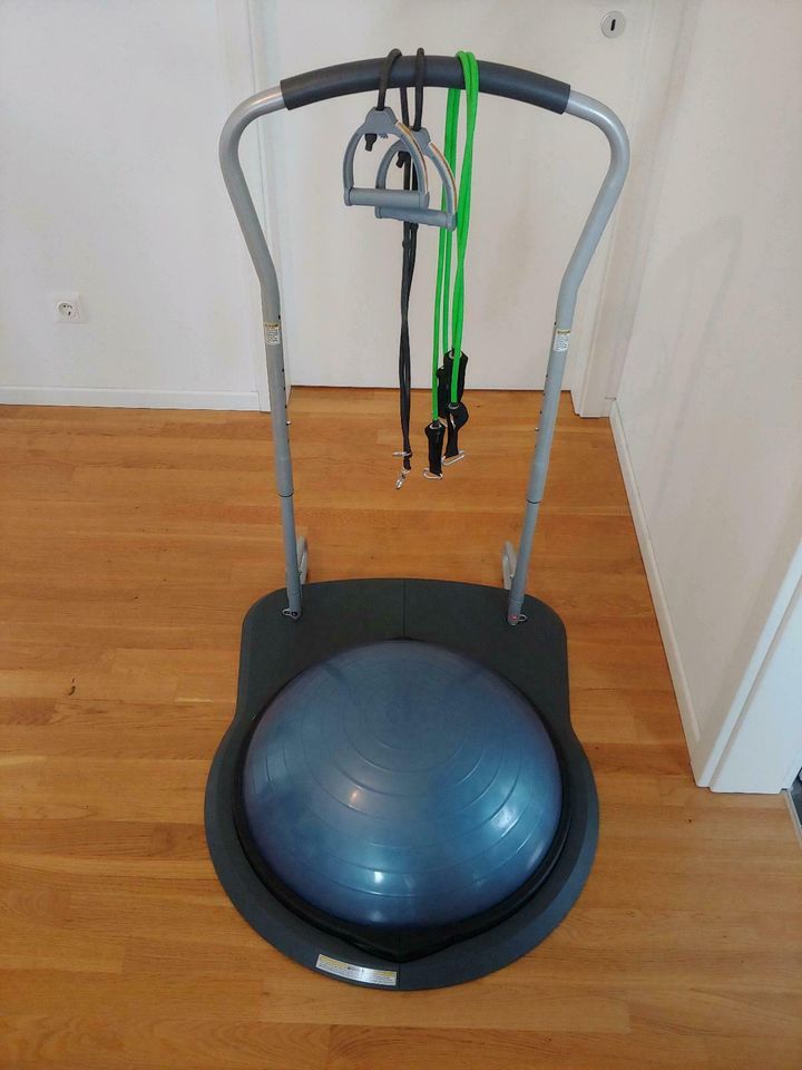 Bosu Balance 3D Trainer Pro Gestell NP 249 Euro in Schönefeld