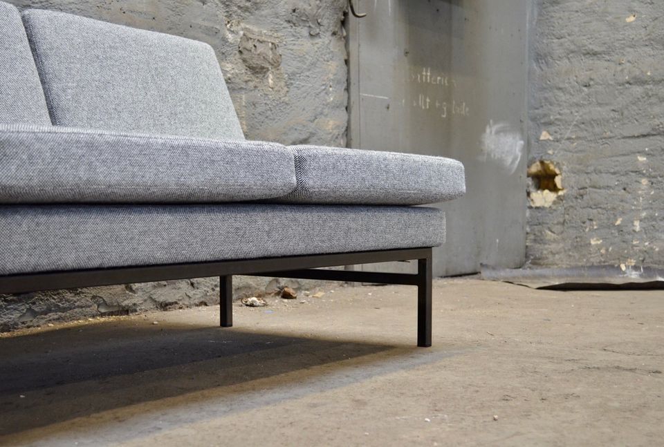 2Sitzer SOFA Kvadrat Industrial Mid Century Modern Design Vintage in Berlin