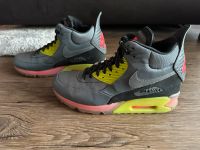 Nike Air Max 90 Sneakerboot Ice Größe 41 Hannover - Linden-Limmer Vorschau