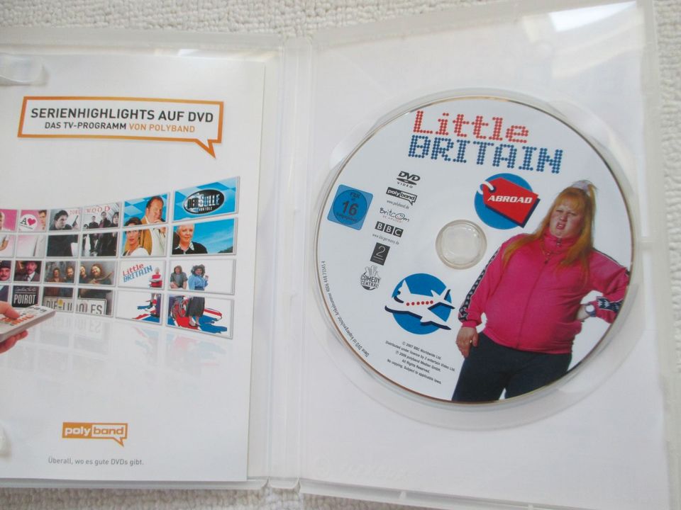 DVDs: Little Britain abroad; Little Britain 2. Staffel; ab 16 in Olching