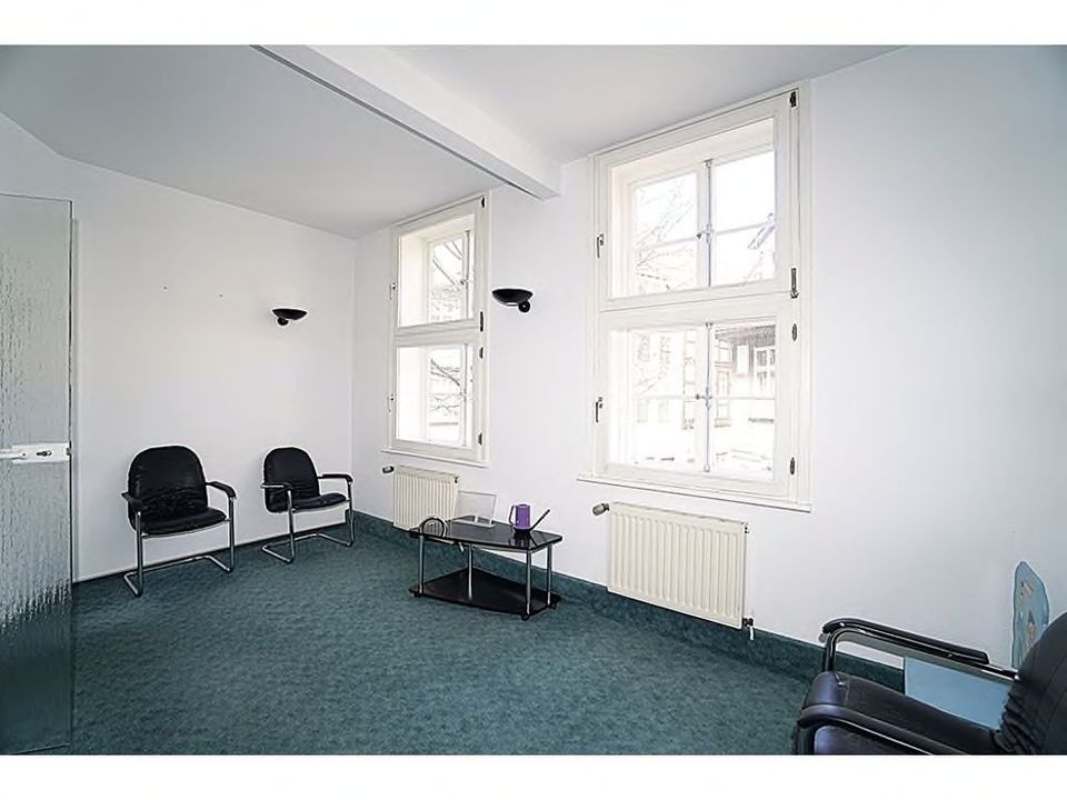Ideal als Büro, Praxis, Studio: 146 m²  kompl.Etage in Osterode in Osterode am Harz