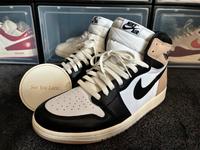Nike Air Jordan 1 High „Latte“ / Neu / 44 Baden-Württemberg - Graben-Neudorf Vorschau