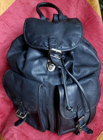 Vintage Lederrucksack aus den 80er Jahren für Damen in Niederfischbach