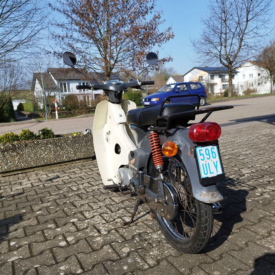 Honda C50 Cub 6V Oldtimer in Erlenbach