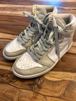 Original Nike Air Jordan Schuhe Mid High White Malve Gr 38,5 Nordrhein-Westfalen - Herten Vorschau