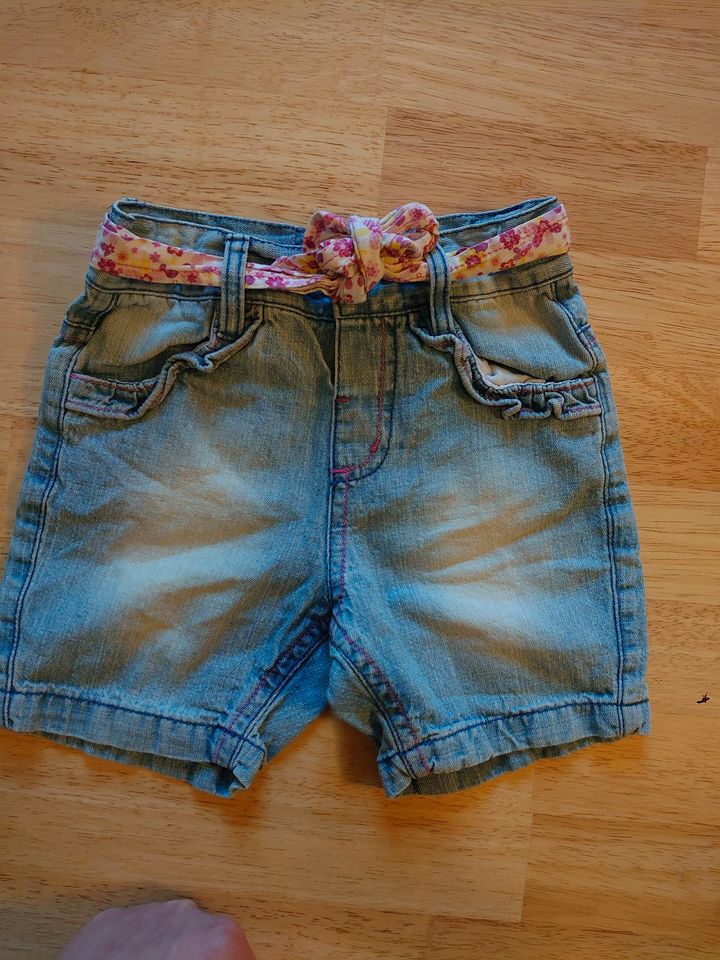 Jeans Shorts Gr.80 in Berlin