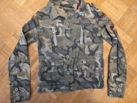 Khujo Jacke Blazer Camouflage bestickt cool L 38/40 Niedersachsen - Uetze Vorschau