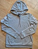 Adidas Kapuzenpullover FK3231, Größe 38/40 Hessen - Kriftel Vorschau