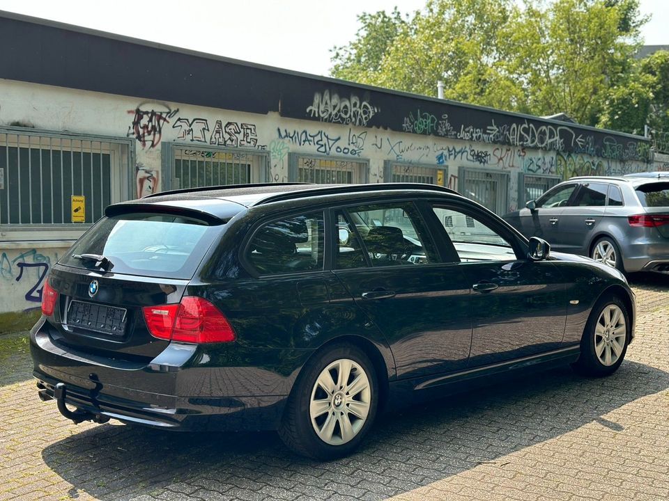 BMW 318d Touring Handsfree*Sitzheizung*Lederlenkrad* in Alsdorf