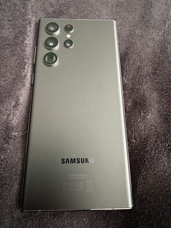 Samsung Galaxy S22 Ultra NEU 256GB in Freiberg