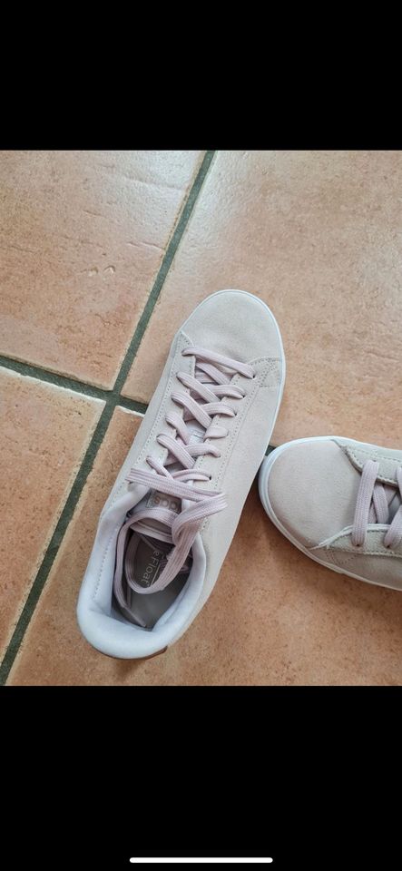 Adidas Turnschuhe Rosé Damen, Gr. 38, super Zustand in Enger