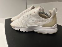 Nike Turnschuhe Schuhe Düsseldorf - Heerdt Vorschau