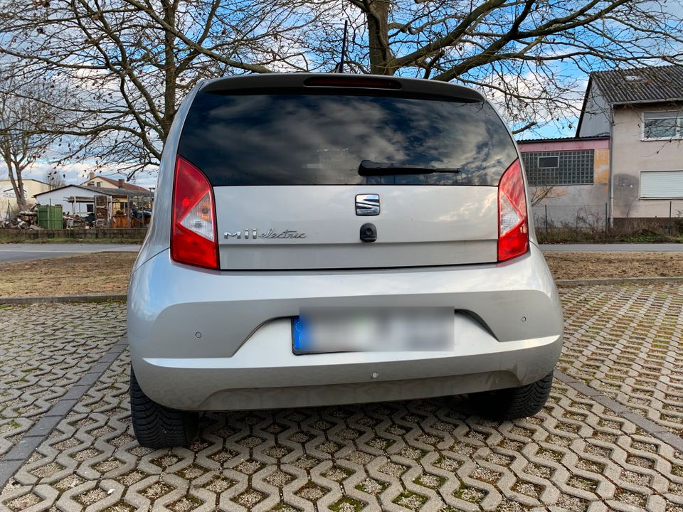 Seat Mii electric in Langensendelbach