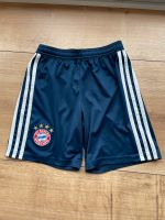 Adidas FC Bayern Shorts, Gr. 140 Niedersachsen - Rühen Vorschau